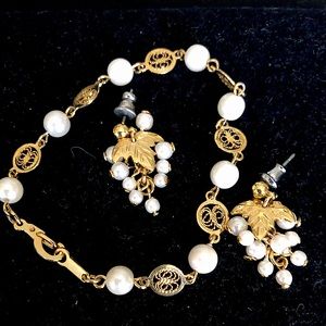 Gold Pearl bracelet and earrings